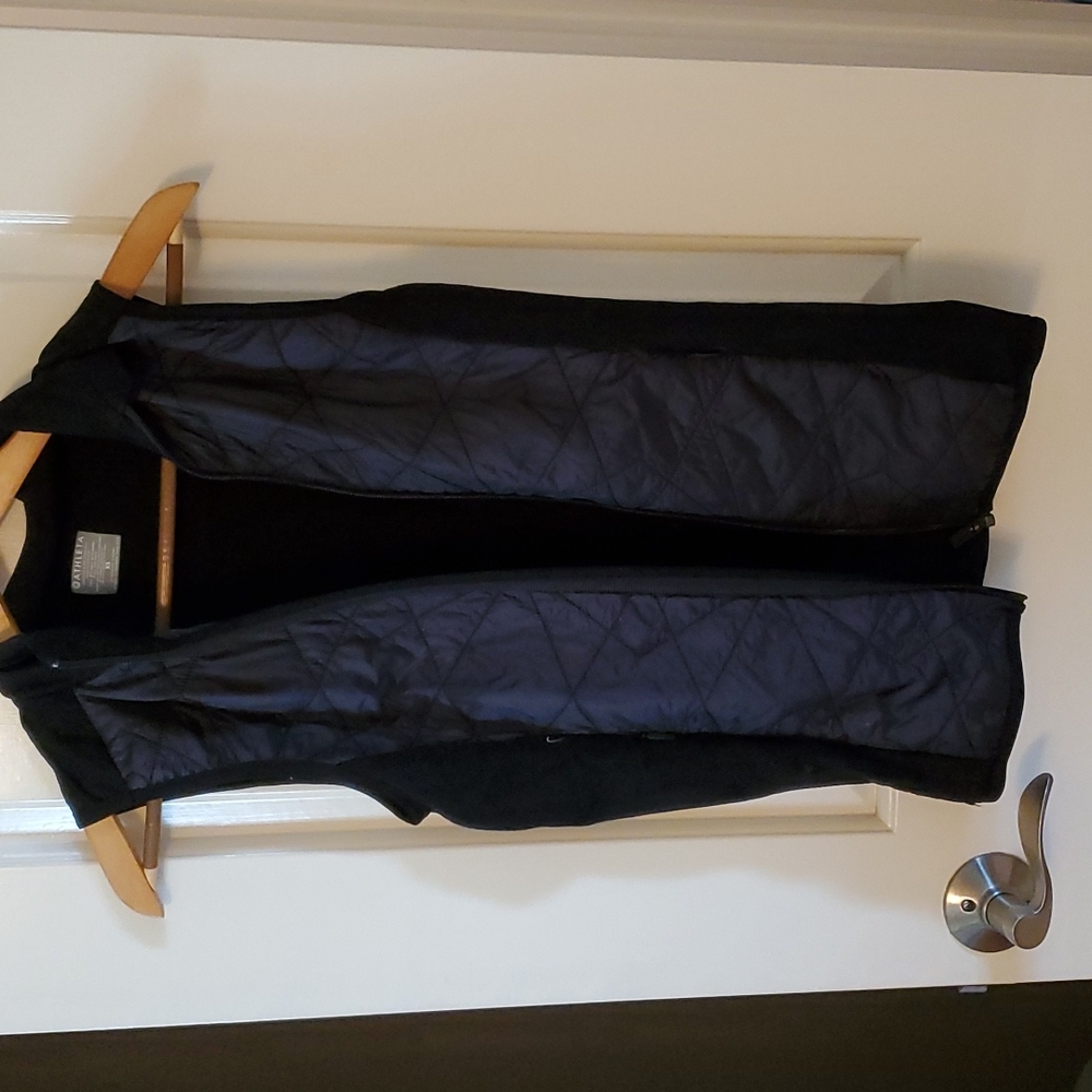 Athleta black vest